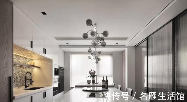 美家|122平现代风设计适当留白,一个大气质感、时尚高级的现代美家