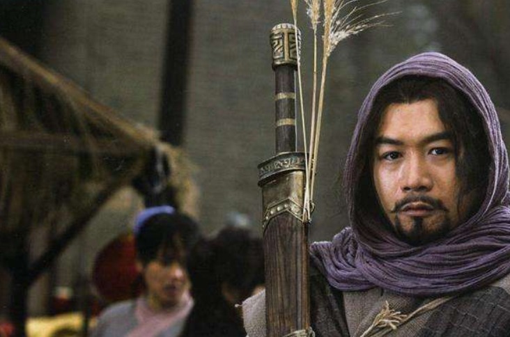 林冲|水浒传中,林冲为何恩将仇报非置鲁智深于死地?这事得问杨志