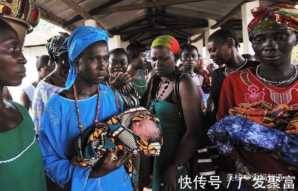 原始部落|有种奇特叫“非洲妈妈”,分娩姿势像“母鸡下蛋”,全程自己搞定