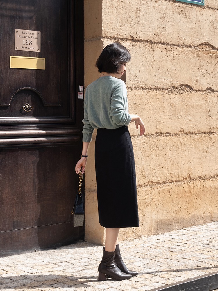 短靴|冬季“针织衫”不用多,选对下装才优雅,看时髦精这样穿!