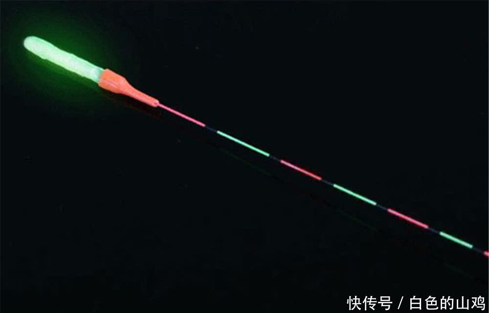 关键|夏季夜钓选漂和调漂经验,选漂、调漂只是基础,抓准漂相才是关键