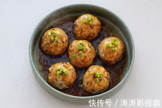 肉丸子不用油炸,蒸一蒸就上桌,香嫩好吃营养不流失,老少皆宜