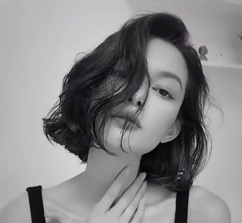 2021年这3款短发必火，照着剪美爆了