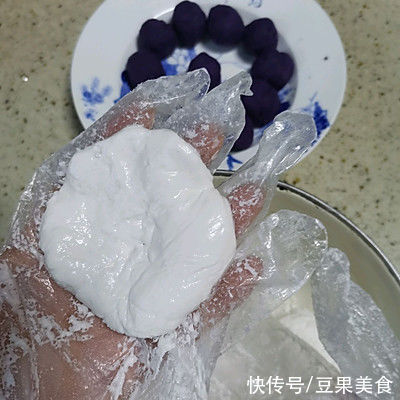 早上不知道吃什么，一碗紫薯饼全搞定