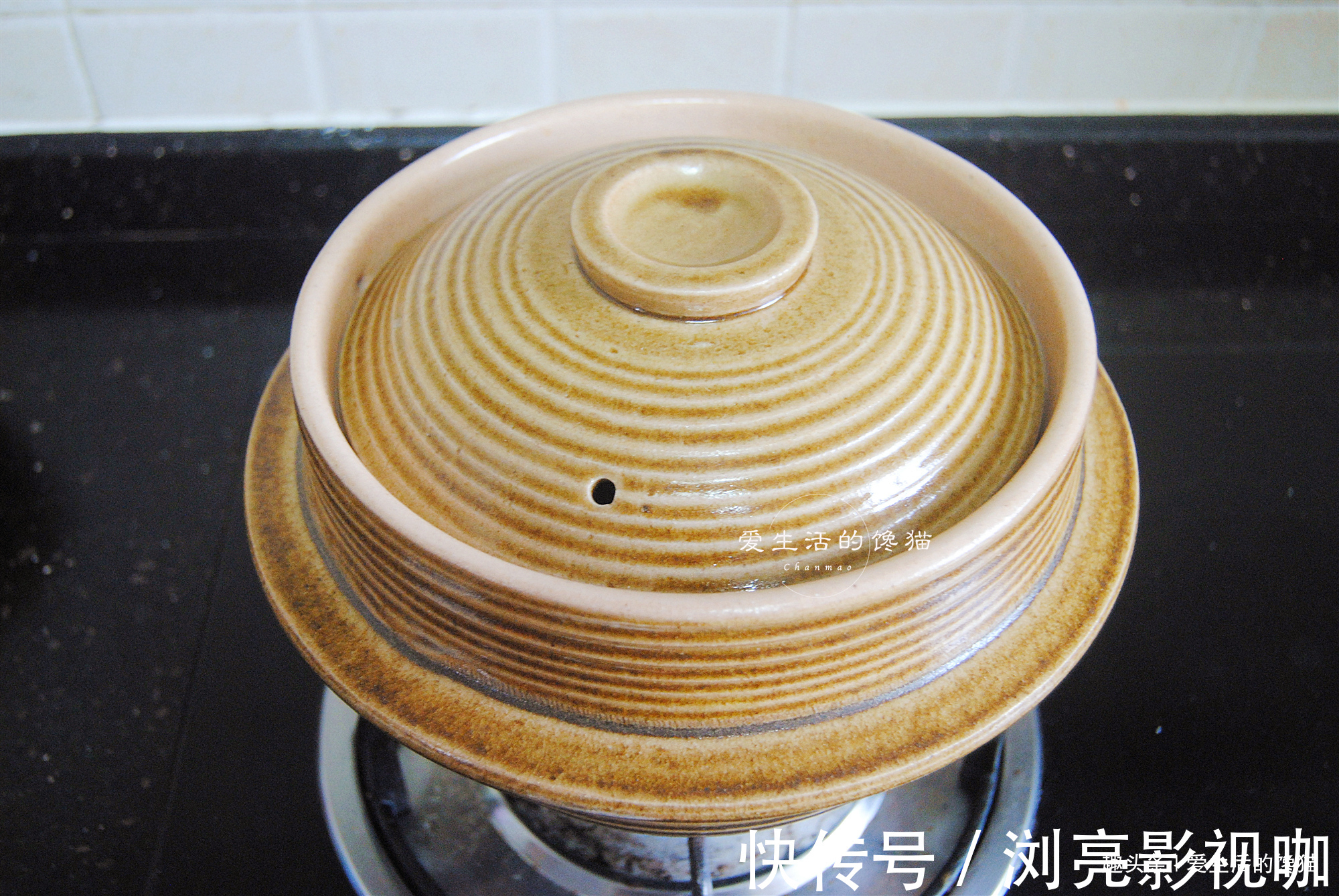 高压锅|焖猪蹄，有人水煮，有人爆炒，都不对，只需一步猪蹄Q弹不发硬！