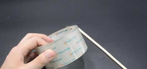 透明胶带上放一根筷子,真是厉害了,好多人还不清楚,都看看吧