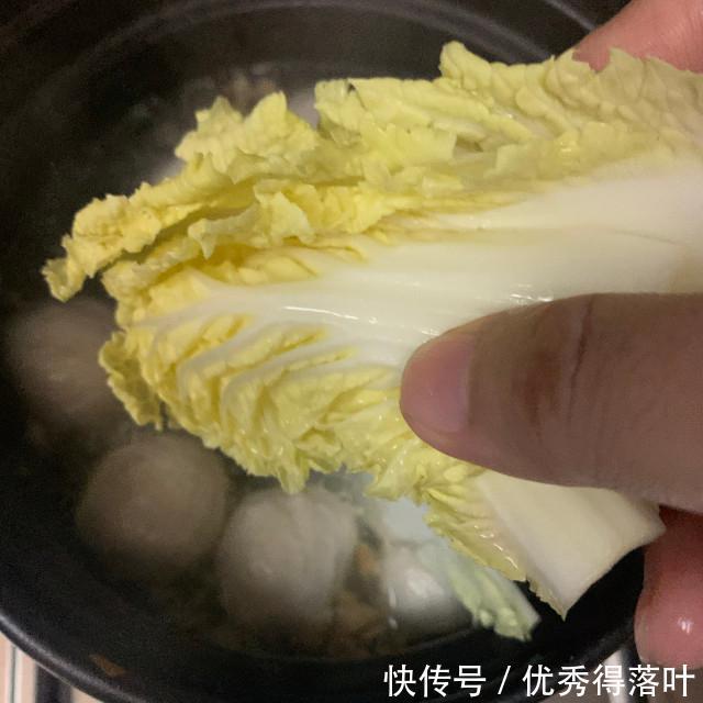 简单|白菜肉丸汤,简单又美味