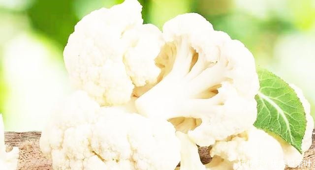 丝瓜|夏天多吃这10种食物,都是清肺化痰的佳品,再贵也要买给家人吃!