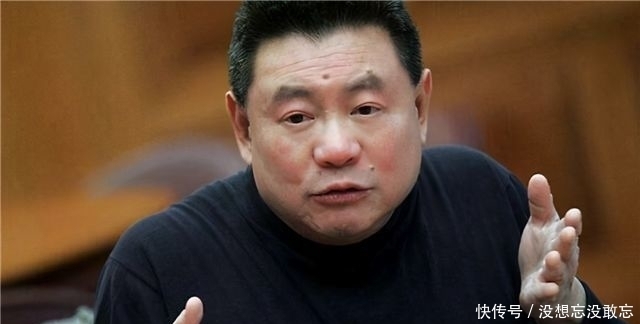 刘銮雄为何频频拍卖藏品?其实不是因为他没钱,而是甘比另有打算