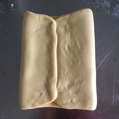 黄油|芝麻豆沙吐司