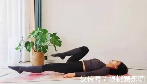 漫画腿|吴宣仪的漫画腿太好看了!又细又直,分享3个腿部动作,塑造同款