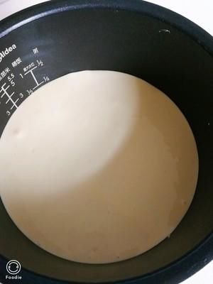 没有电动打蛋器也可以做的电饭锅蛋糕