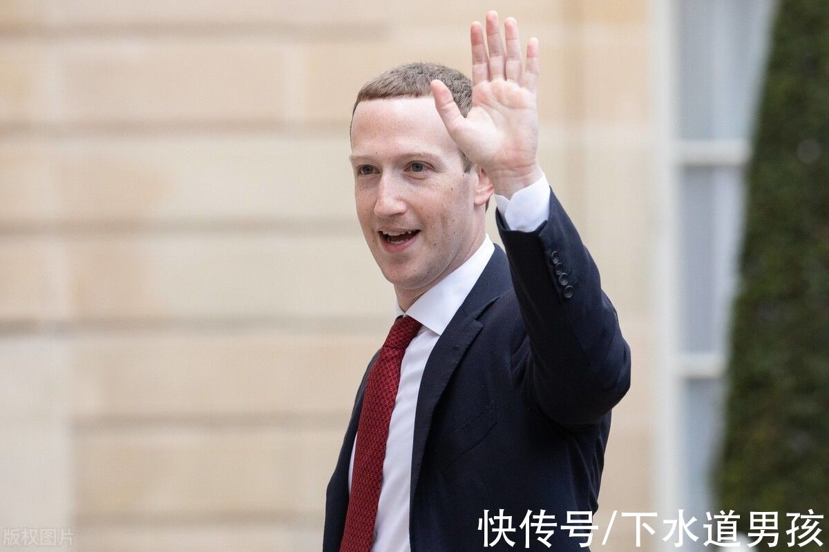 母公司|扎克伯格宣布将重新命名自己的公司FACEBOOK