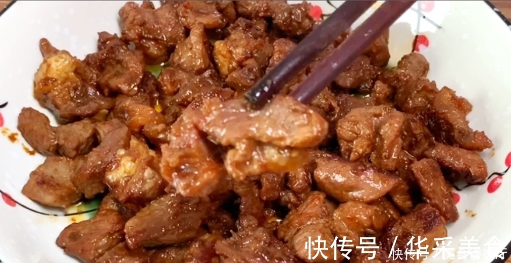 孜然粉|秋天,要多吃此肉,比猪肉滋补比牛肉鲜嫩,降秋燥不咳嗽,特解馋
