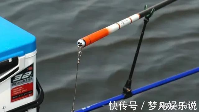 大鱼|长沙男子中大鱼后下水捞竿不幸溺亡，钓鱼人：垂钓切勿下水