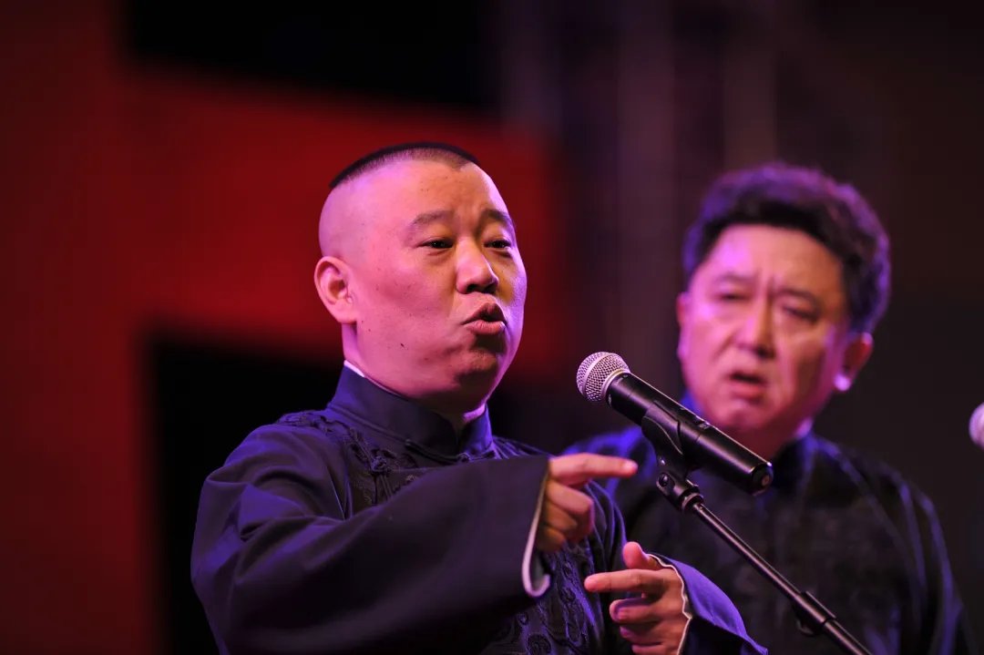 李誕收刀，笑果為王