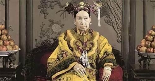 听到|慈禧写了首流传千古的诗，最后一句很经典，几乎很多人从小听到大