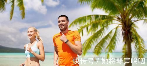 胸背|跑步的时候,如何掌握身体姿势和动作要领?