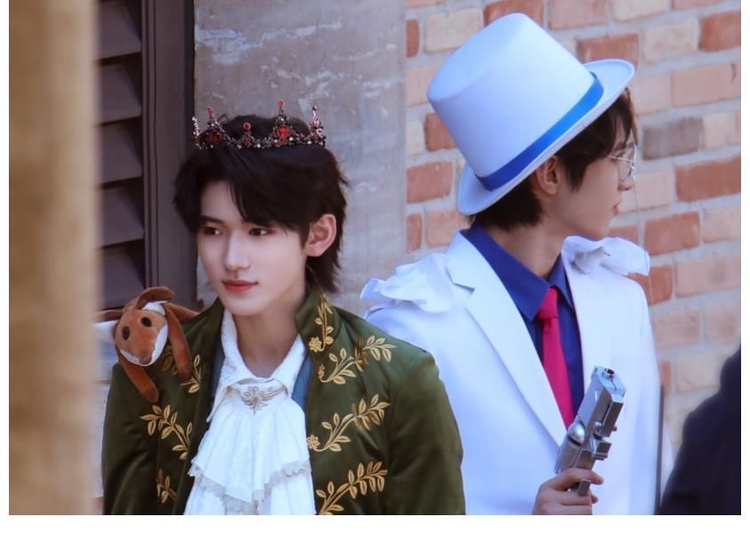 宋亚轩cos小王子,刘耀文cos怪盗基德,看两人路透照收视要爆棚