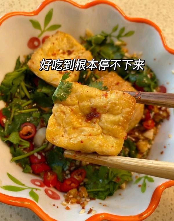 5分钟就能做好的无油炸豆腐，简单又好吃