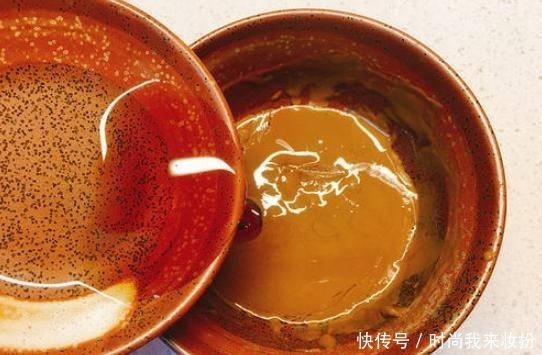 稀释芝麻酱,用水还是用油弄错了,芝麻酱不香,不细腻也不顺滑