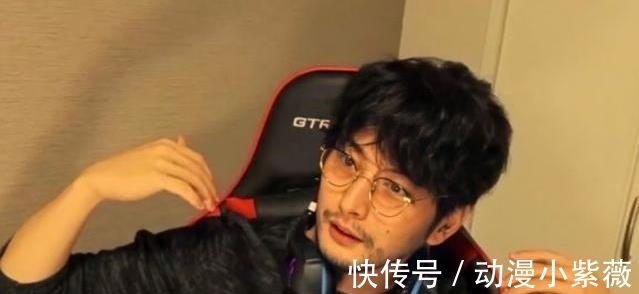 泽塔奥特曼|欧布奥特曼人间体沦为油管游戏主播,真就是英雄迟暮?