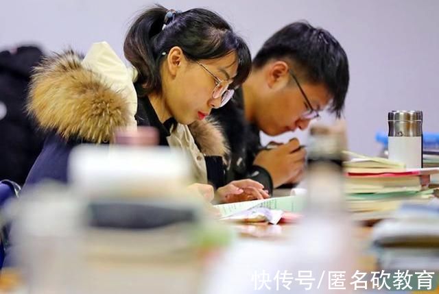 全日制|22年“考研热”升级，一所985大学却遇到滑铁卢，报名人数减少30%