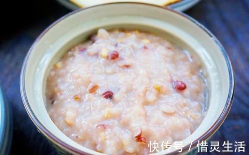 菜花|晒晒我家的早餐，早起半小时，用心搭配营养足，比早餐店还丰富