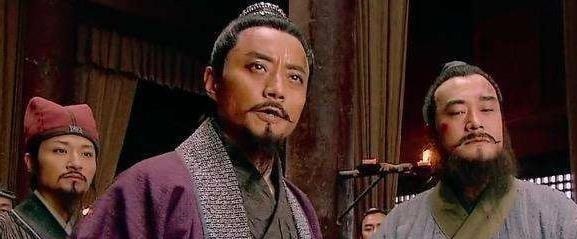 将军|为什么林冲失去了他作为梁山的第一个将军的位置