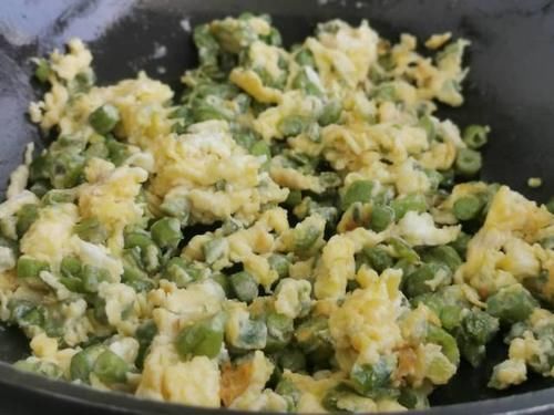 这菜是天然“祛湿高手”,常吃扫除体内宿便、湿气,小腰更瘦了