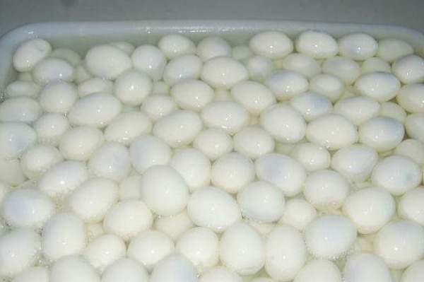 营养物质|早餐吃鸡蛋的一大误区,许多孩子一直在犯,为孩子健康早了解