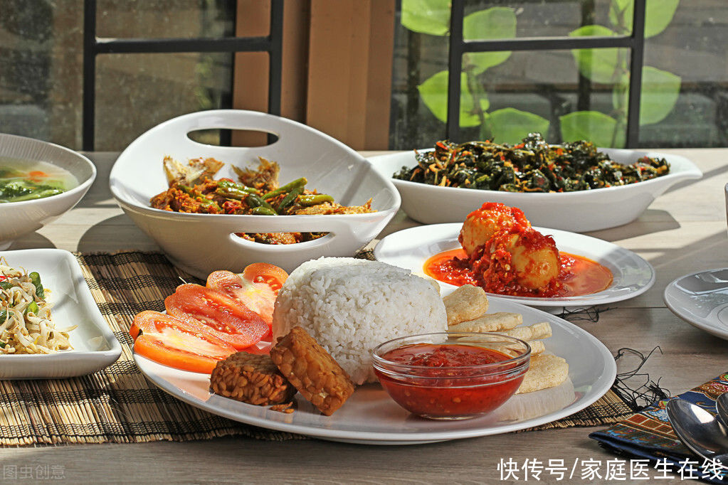 血糖控制|一顿饱餐后躺着？坐着？散步？看了之后不用再纠结