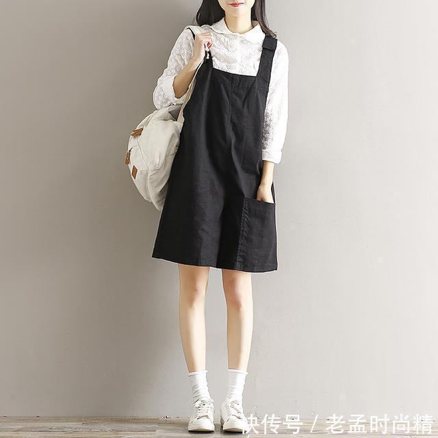 t恤 女人别总穿连衣裙,青春减龄的背带裤,让你换一种风格换一种心情