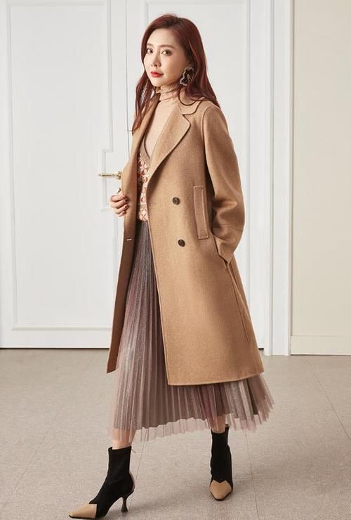 大衣太美了，40岁年龄穿出30岁的年轻状态，跟着穿就对