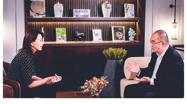 新冠肺炎|董卿《朗读者》:张定宇和程琳,情同初恋,愿得一人心,白首不相离