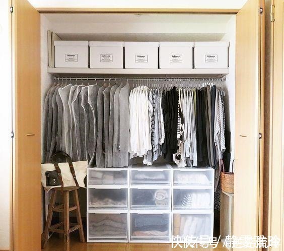 塑料|头次见日本人的衣柜,一块隔板都用不着,却收拾得井井有条,厉害!