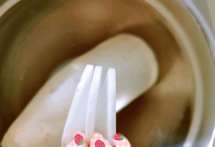 腌萝卜怎么脆爽?大厨教你“招牌做法”,做1次吃3个月,开胃解腻