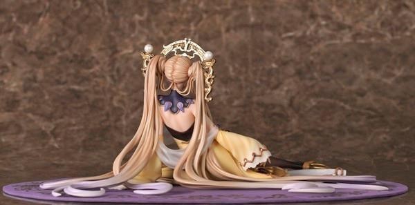 做成|文物被做成女性手办,还不止一次?网友:不买是不行了