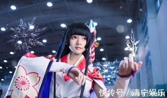 小朋友玩COS也很在行,血小板看起来萌萌哒,雪女看起来让人心动!