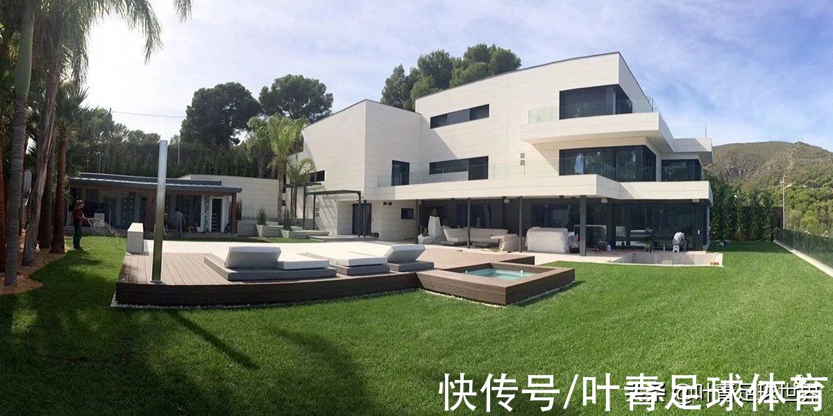 五星级酒店|梅西卖房了：400平米河景豪宅，1900万元！如同五星级酒店