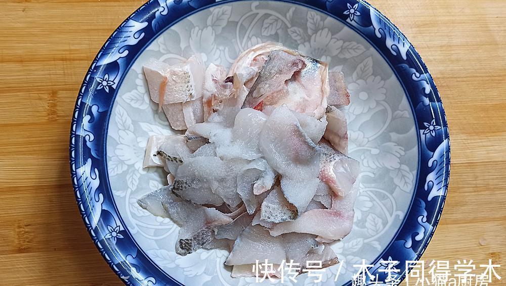 甜椒|教你“清汤鲈鱼片”的做法，成菜汤鲜味美，营养好吃特别开胃