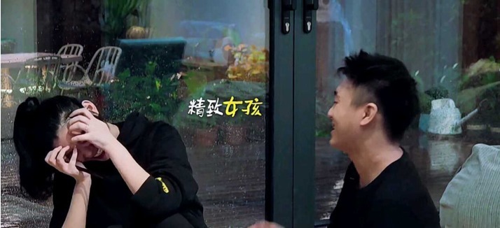 自爆|奚梦瑶“我这脸是花了钱的”,何猷君自爆大学时就想娶奚梦瑶