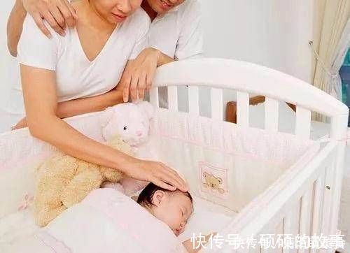 自我空间|8岁男孩和妈妈同睡,引发悲剧孩子这3种表现说明必须分床睡了