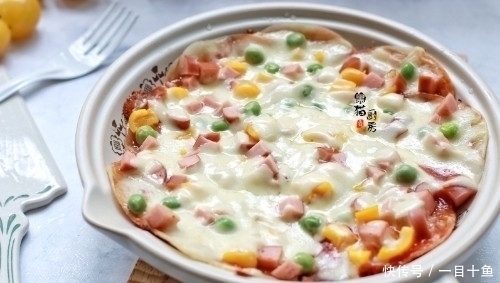 比蛋糕还好吃的早餐，不用烤箱不发面，婆婆也夸赞，10分钟端上桌