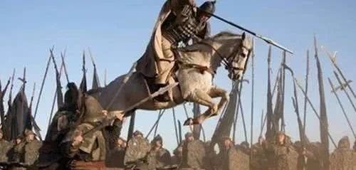 曹操|赵云吕布到底谁更厉害?虽未交战,但刘备曹操曾说一句话给出答案