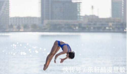 跳海感受,全红婵直言恐怖还得跳,奖金让人心疼,两改变让人欣喜