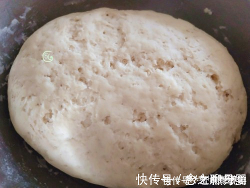 发面|发面不要只放酵母了，多加一料，做出的花卷，蓬松暄软，层次多