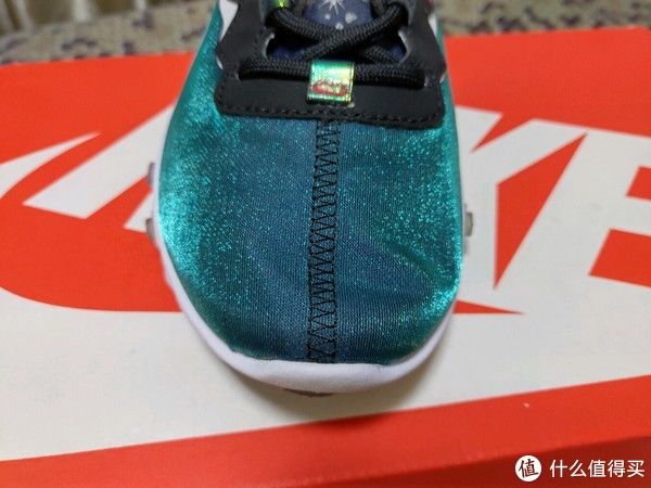  鞋面|肥仔王的鞋柜 篇十五：设计与性价比，可以得兼？Nike React Element 55 七夕特别款