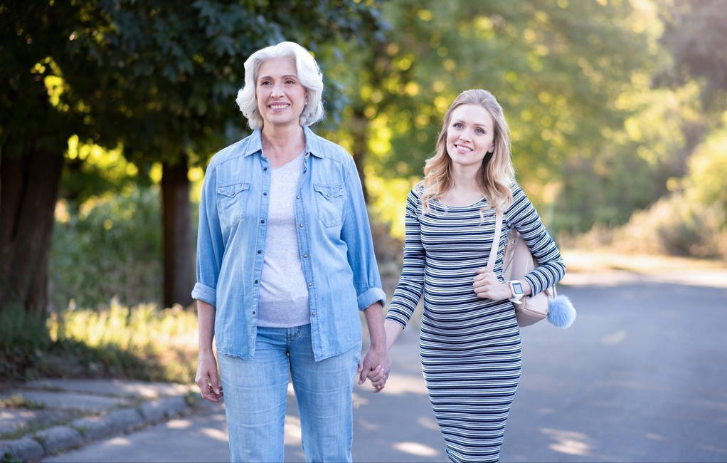 缺氧|胎宝有没有缺氧,身体反应会暗示一二,孕妈别忽视,当心娃变笨
