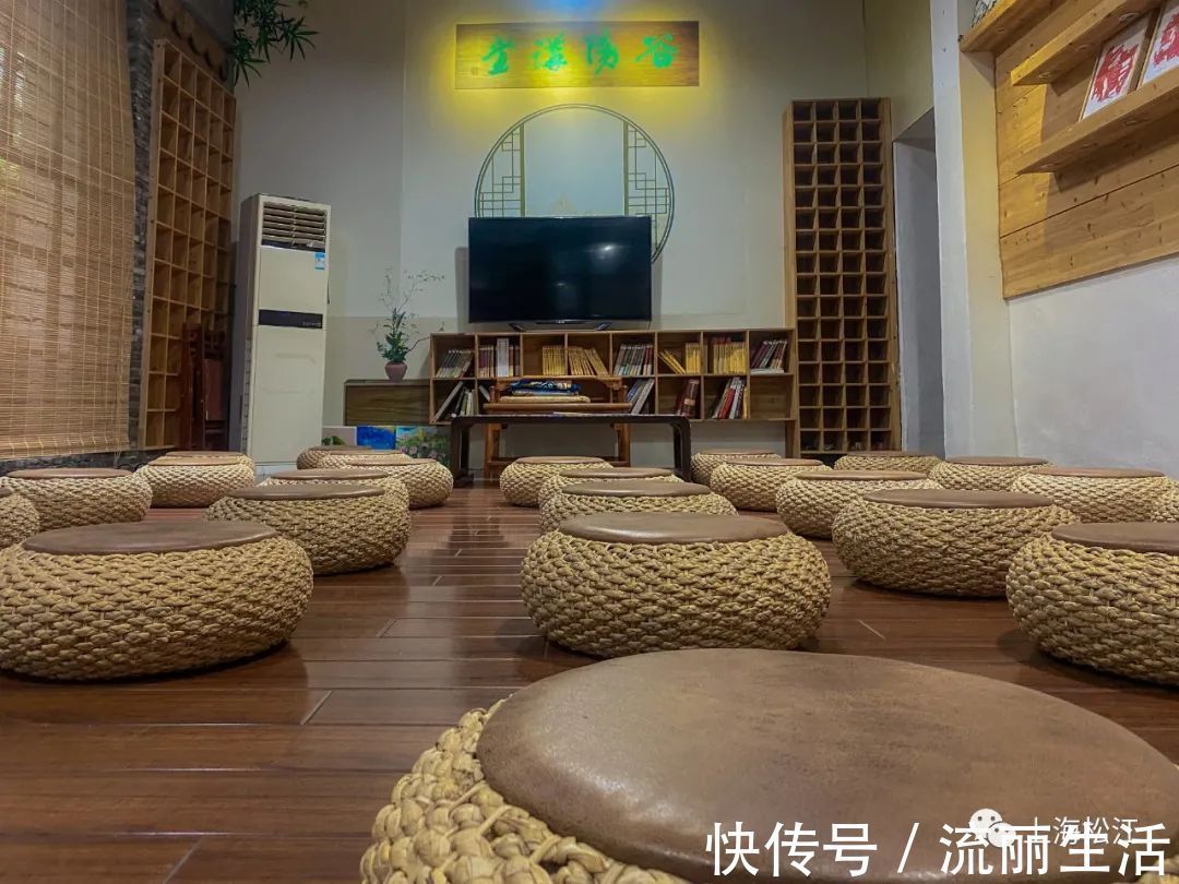 场地|场地高颜值、市民高素质，松江这个“读书吧”免费开放四年多没丢过一本书